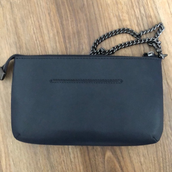 Coach butterfly 🦋 wristlet. - Picture 5 of 7